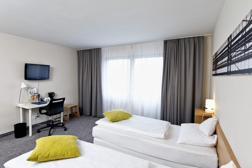 Tryp By Wyndham Frankfurt Hotel Frankfurt am Main Eksteriør billede